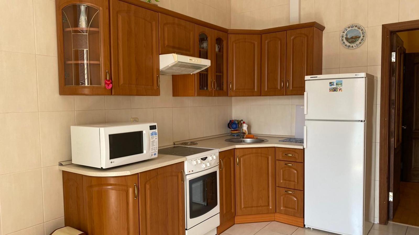Comfortable Apartment On The Obolon キエフ エクステリア 写真
