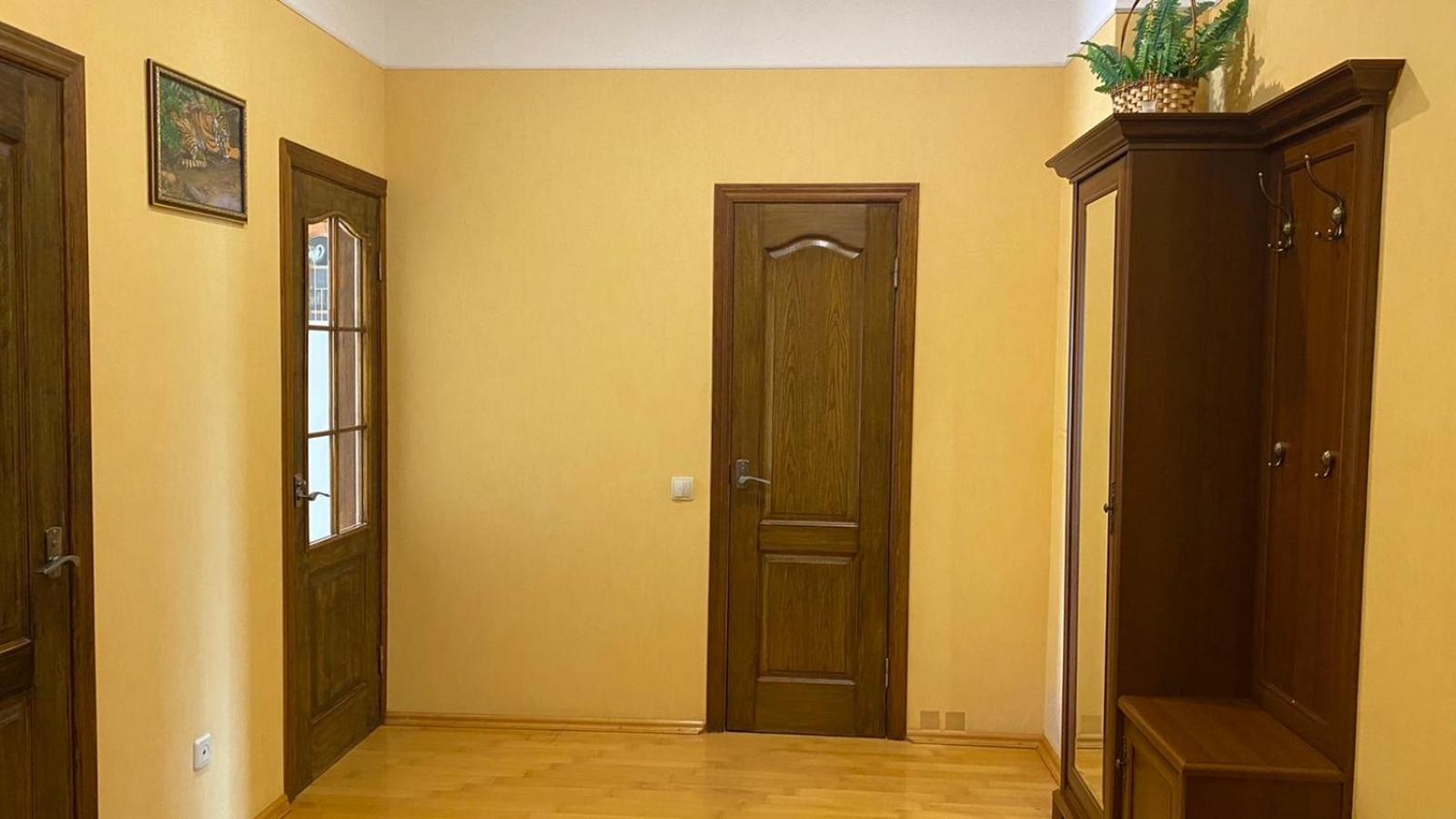 Comfortable Apartment On The Obolon キエフ エクステリア 写真